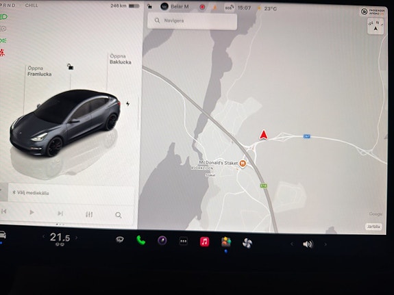 Tesla Model 3 16 of 25