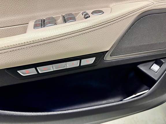 BMW 730 30 of 30