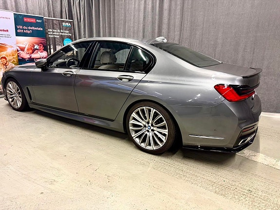 BMW 730 6 of 30