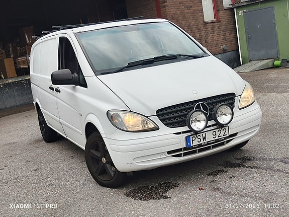Mercedes-Benz Vito 109 2 of 4