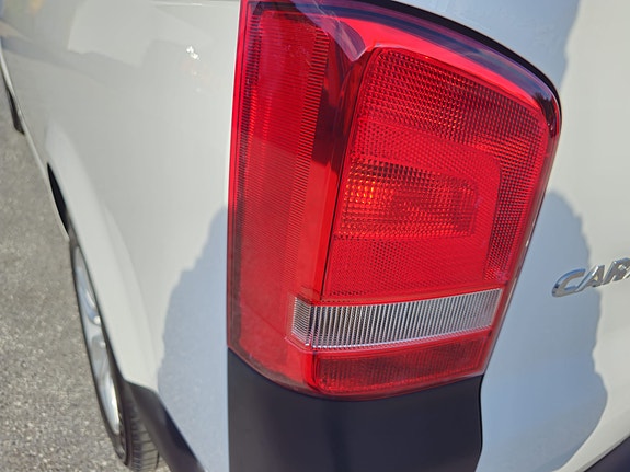 Volkswagen Caravelle 13 of 15
