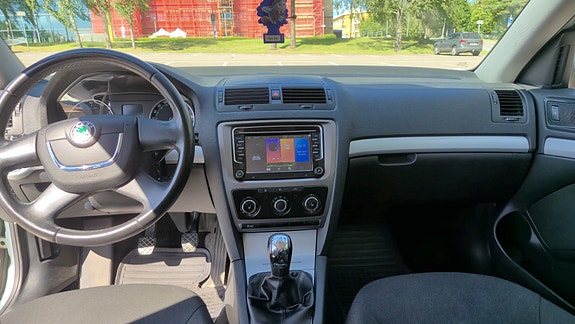 Skoda Octavia 6 of 8