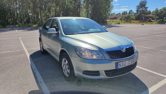 Skoda Octavia 3 of 8