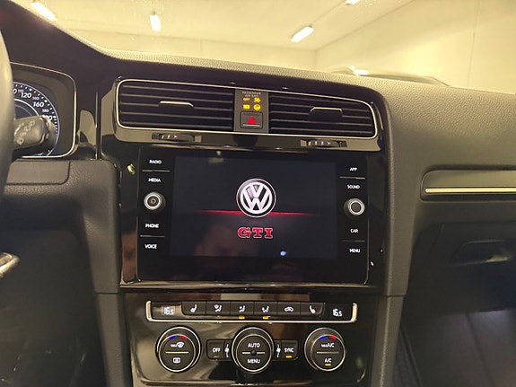 Volkswagen Golf I 22 of 30