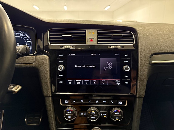 Volkswagen Golf I 26 of 30