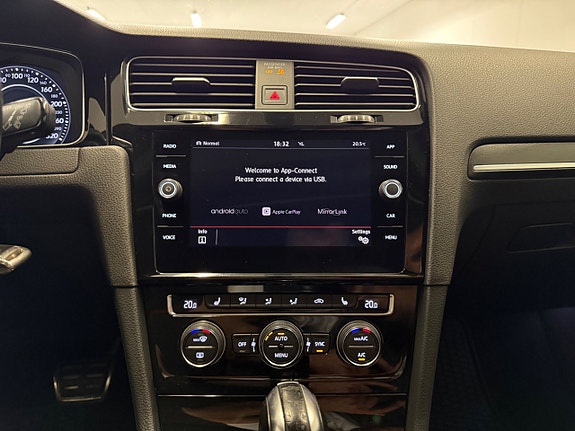 Volkswagen Golf I 27 of 30