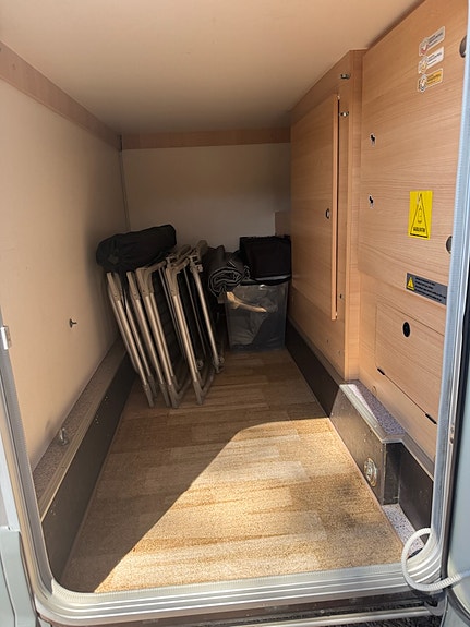 Knaus 5 of 8