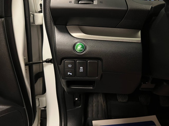 Honda CR-V 23 of 24