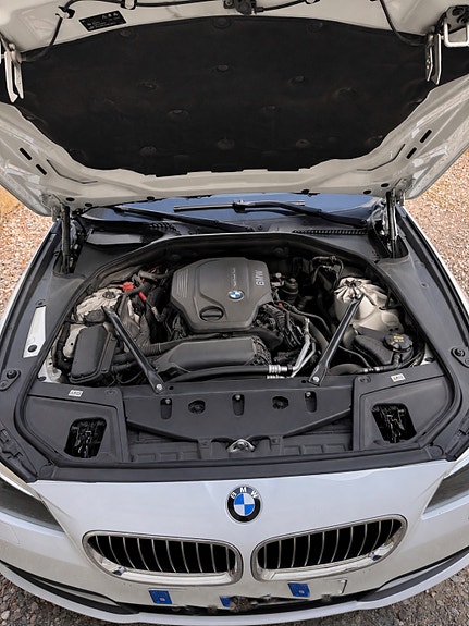 BMW 520d 16 of 18