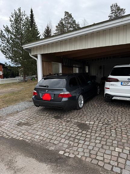 BMW 525d 3 of 7