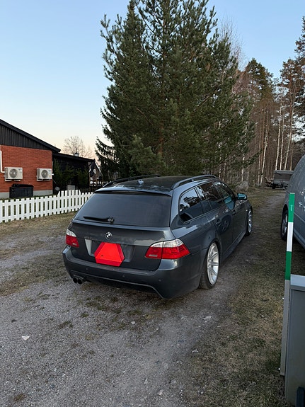 BMW 525d 4 of 7