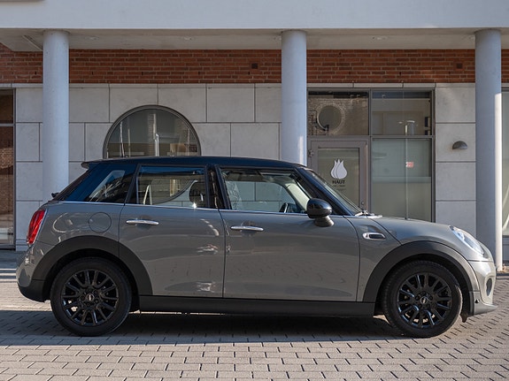 MINI Cooper 6 of 13