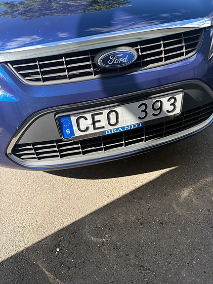 Ford Focus CC 3 of 7