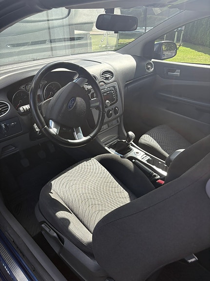Ford Focus CC 5 of 7
