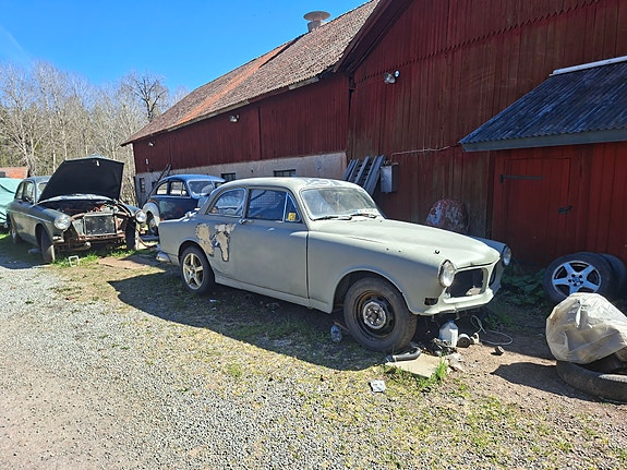 Volvo 121 2 of 4