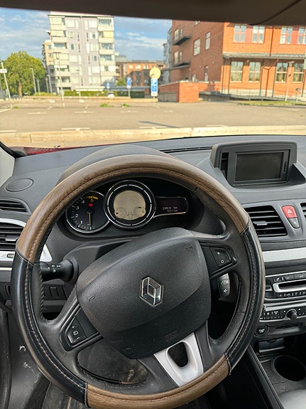 Renault Megane 9 of 10