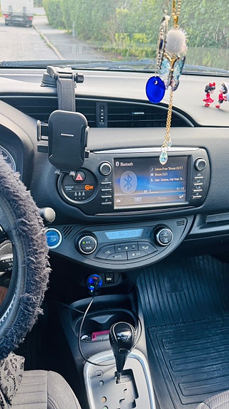 Toyota Yaris 13 of 14