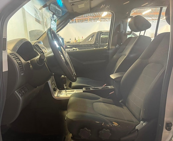 Nissan Navara 15 of 21