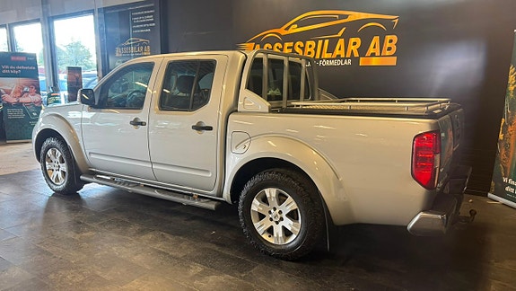 Nissan Navara 9 of 21