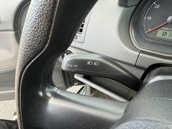 Volkswagen Polo 20 of 26