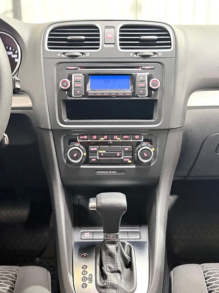 Volkswagen Golf I 14 of 22