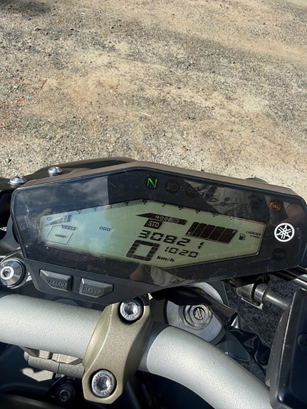 Yamaha MT-09 7 of 7