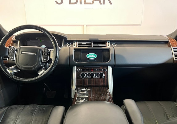 Land Rover Range Rover 10 of 22