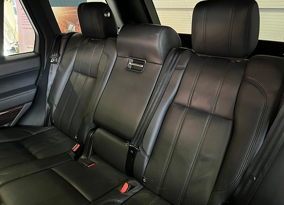 Land Rover Range Rover 19 of 22