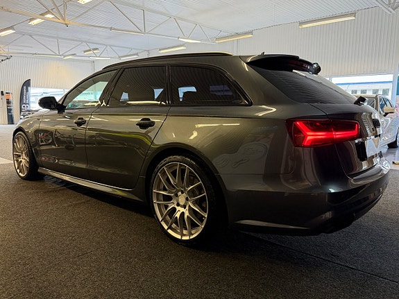Audi A6 4 of 26