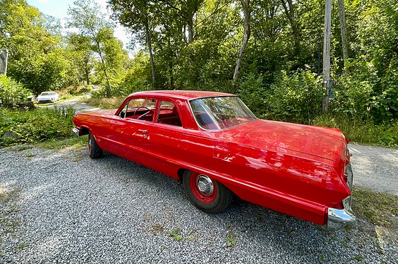Chevrolet Biscayne 4 of 4