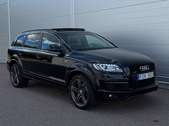 Audi Q7 8 of 15
