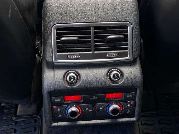Audi Q7 11 of 15