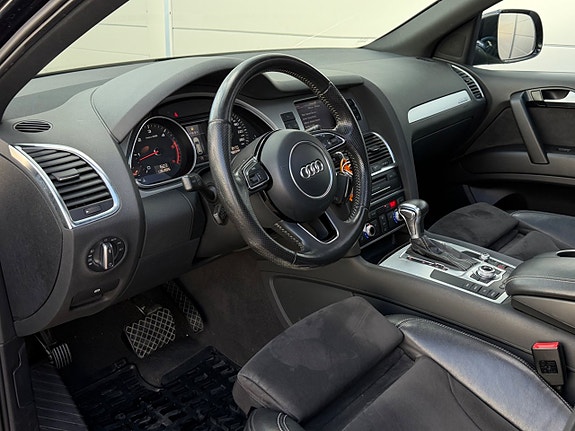 Audi Q7 15 of 15