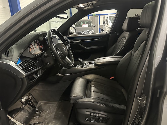 BMW X6 11 of 12