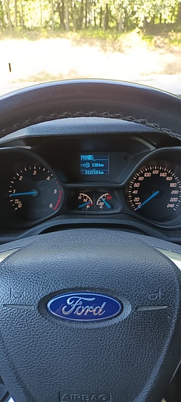 Ford Transit Connect 4 of 6