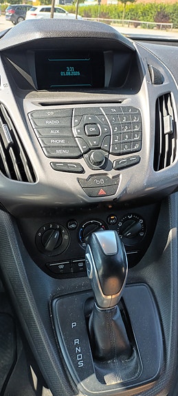 Ford Transit Connect 5 of 6