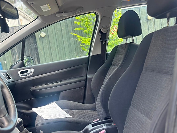 Peugeot 307 10 of 11