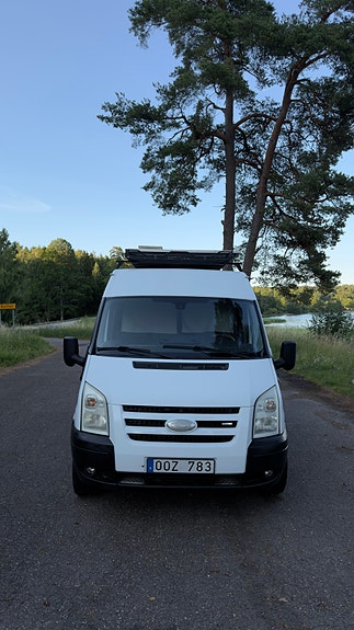 Ford Transit 2.2 TDCI - Campervan 2 of 18