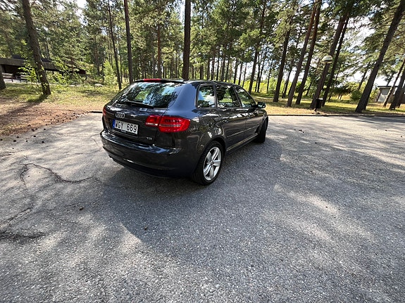 Audi A3 3 of 13