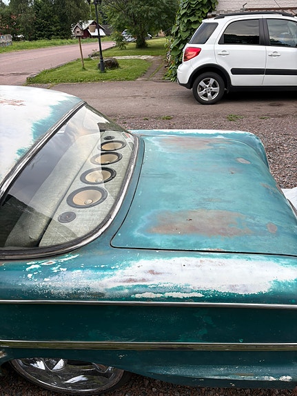 Chevrolet Biscayne 3 of 9