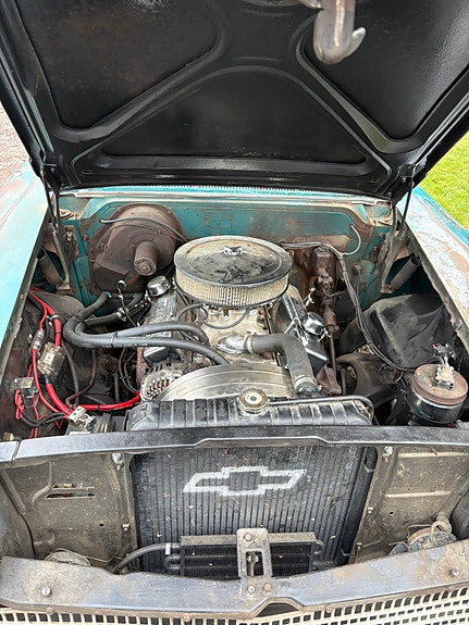Chevrolet Biscayne 7 of 9