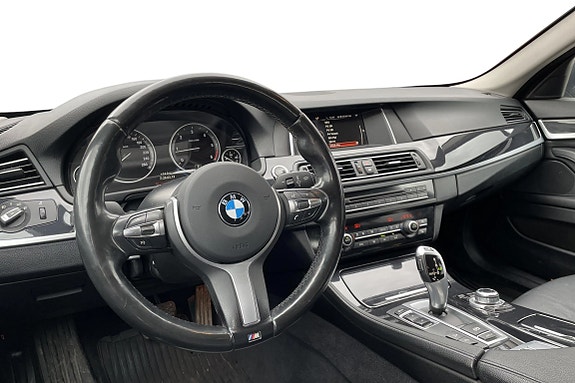 BMW 520d 3 of 13