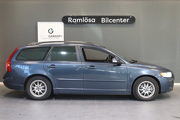 Volvo V50 6 of 20