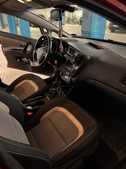 Kia Ceed 11 of 16