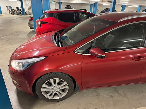 Kia Ceed 4 of 16