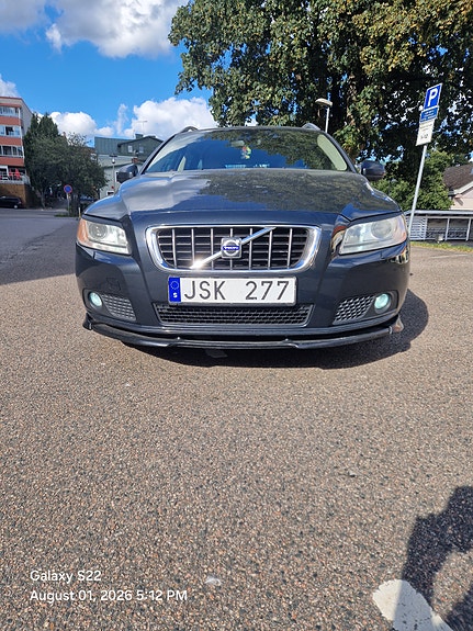 Volvo V70 5 of 10