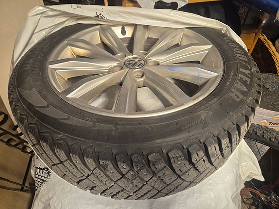 Volkswagen Passat 10 of 10