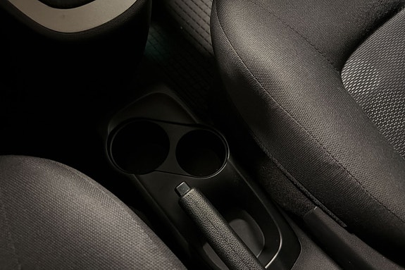Hyundai i10 13 of 15