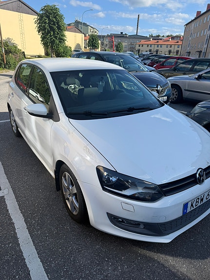 Volkswagen Polo 2 of 6