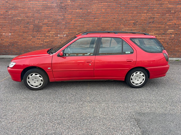 Peugeot 306 2 of 6